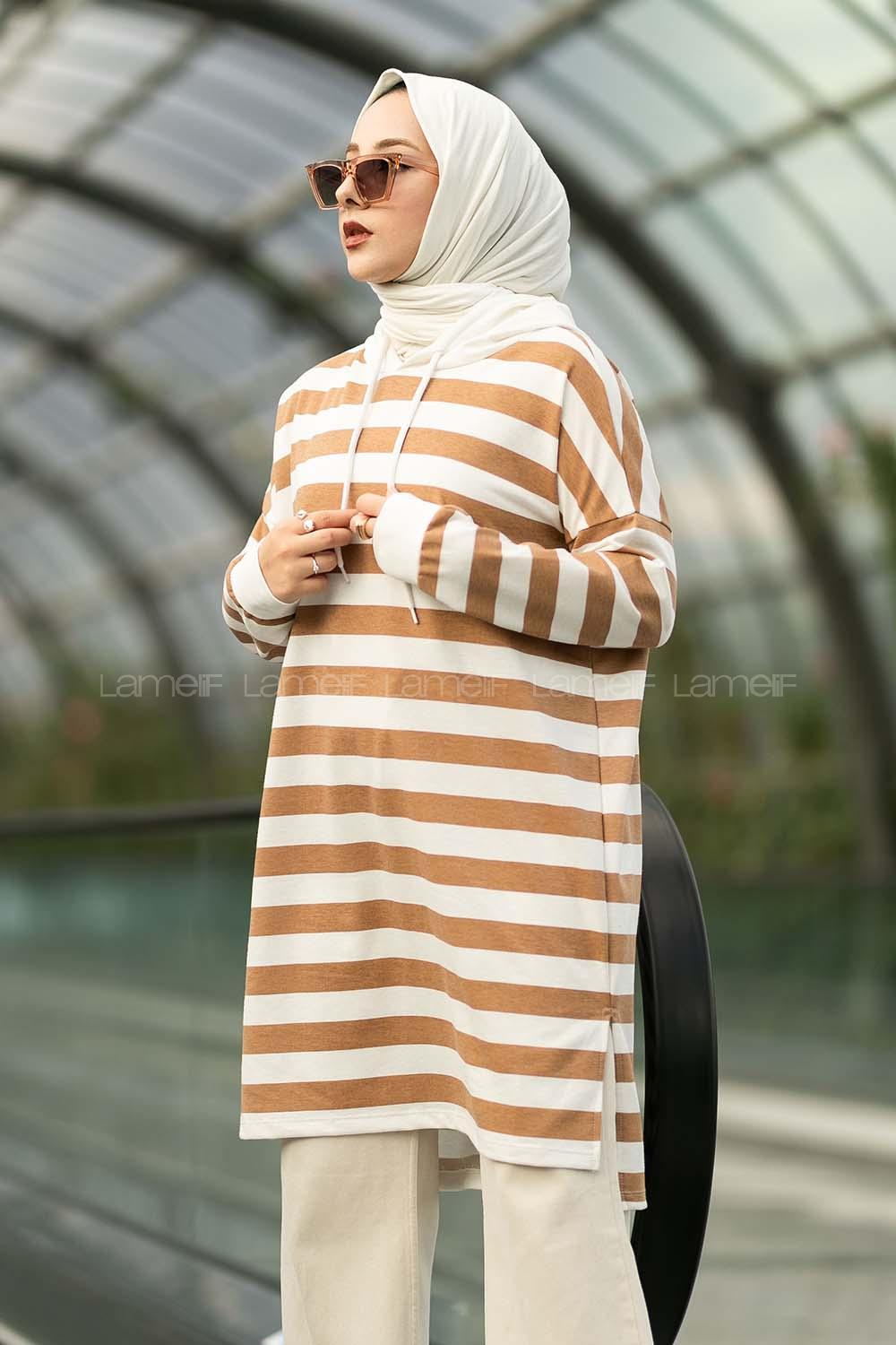Modalamelif Kapüşon Detaylı Çizgi Şeritli Yırtmaçlı Tunik Sütlü Kahve