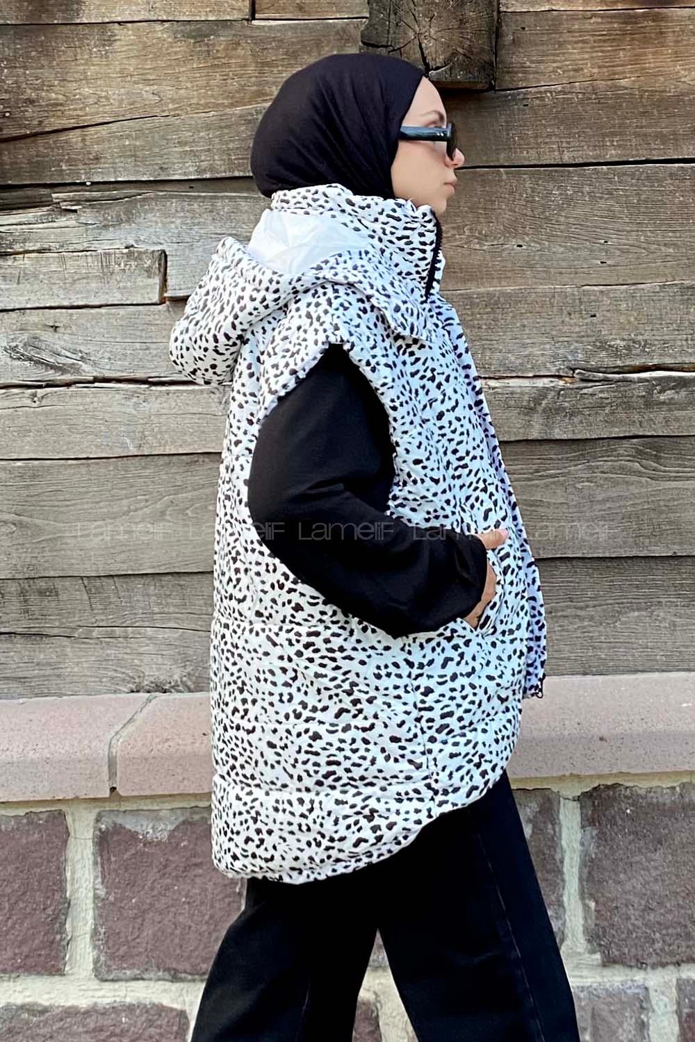 Modalamelif Kapüşonlu Çift Cepli Benekli Şişme Yelek Siyah