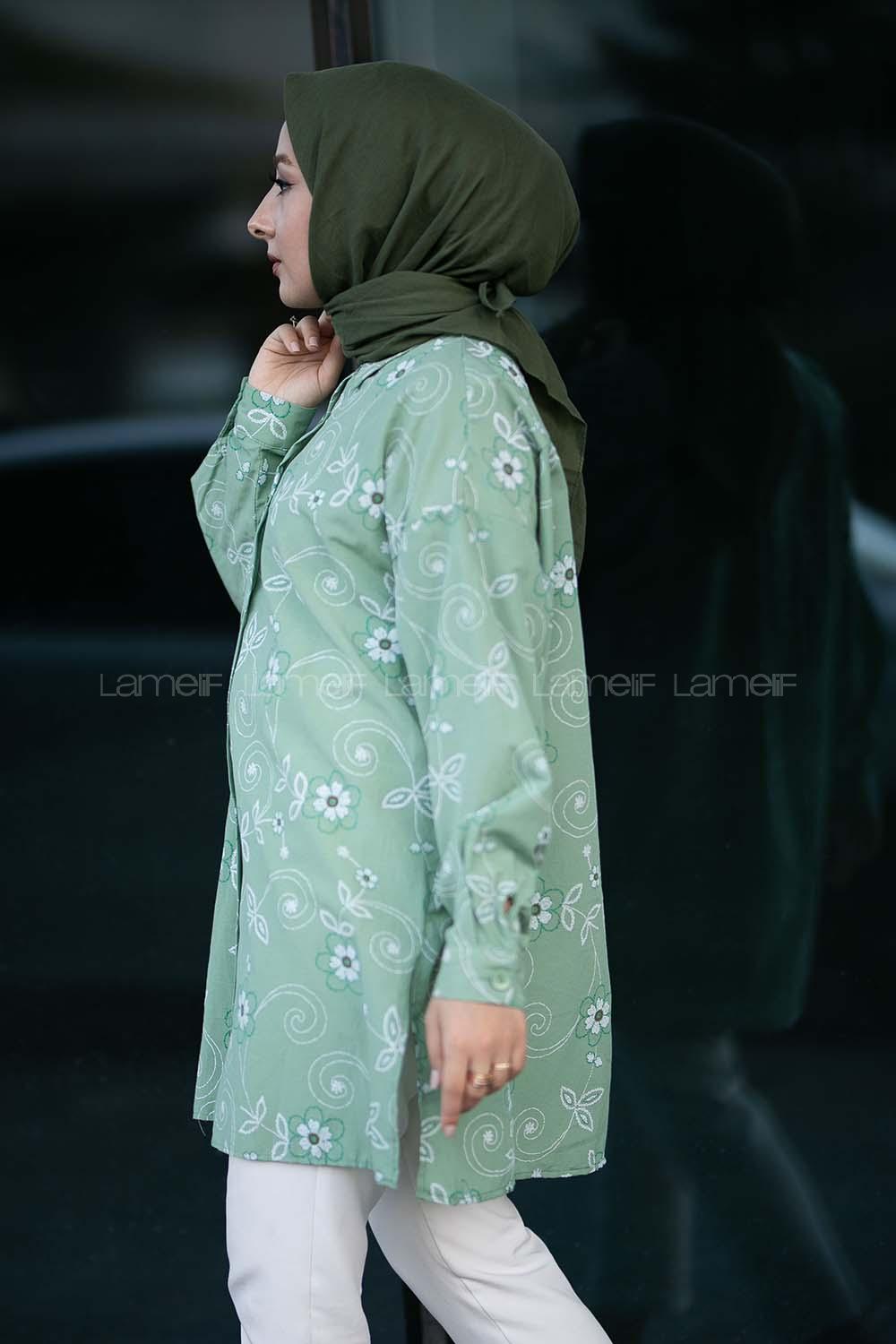 Modalamelif Önü Boydan Düğmeli Çiçek Desenli Yırtmaçlı Tunik Gömlek Çağla Yeşili