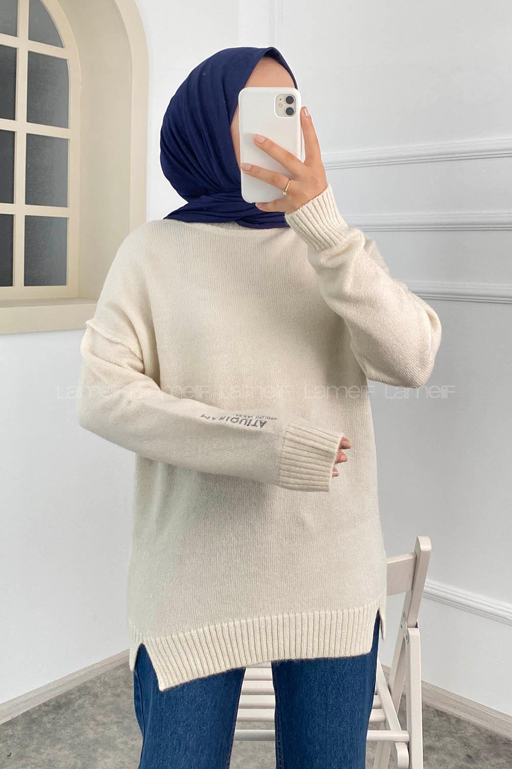 Modalamelif Bisiklet Yaka Kolu Yazı Nakış Detaylı Bertie Triko Kazak Beyaz