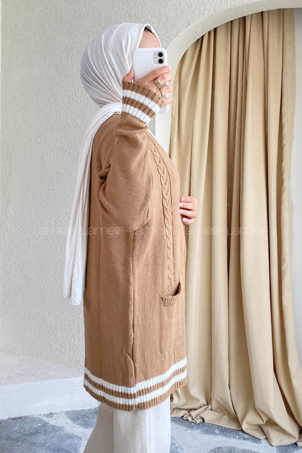 Modalamelif Önü Düğmeli Ribana Şeritli Çift Cepli Triko Hırka Sütlü Kahve