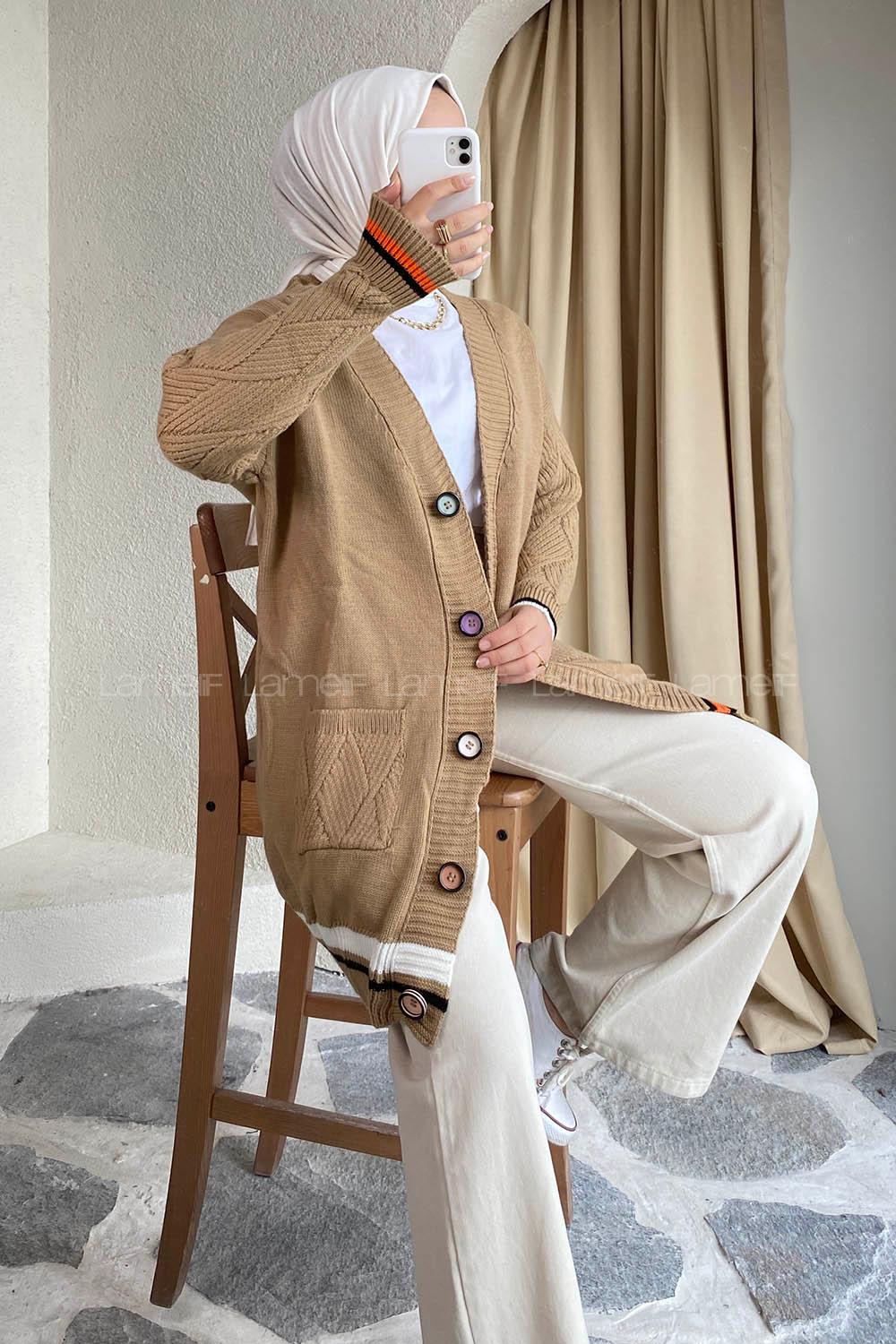 Modalamelif Önü Renkli Düğmeli Çift Cepli Triko Hırka Sütlükahve