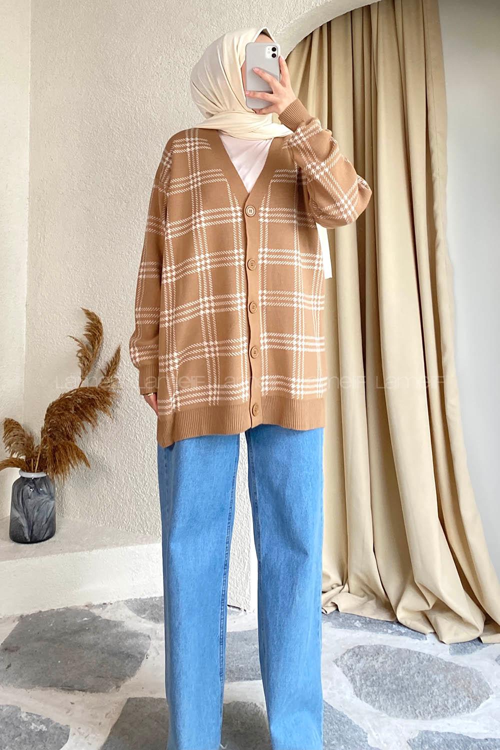 Modalamelif V Yaka Önü Boydan Düğmeli Ekose Desen Triko Hırka Sütlükahve