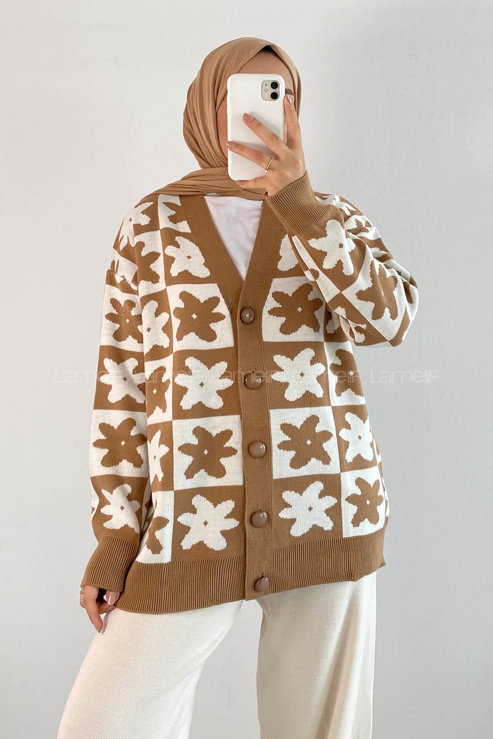 Modalamelif Çiçek Desenli Düğmeli Hırka Camel