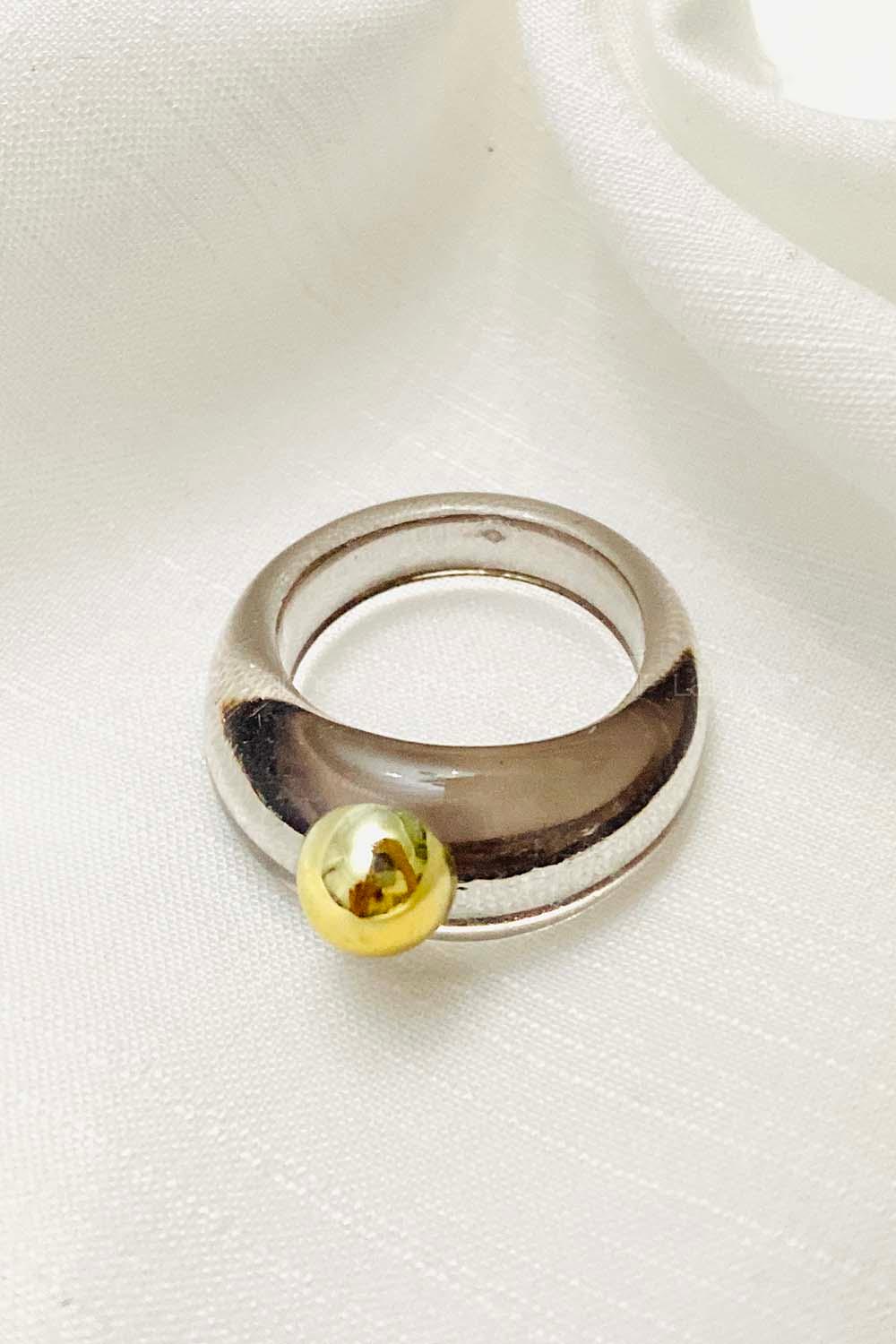 Modalamelif Gri Top Detaylı Akrilik Yüzük