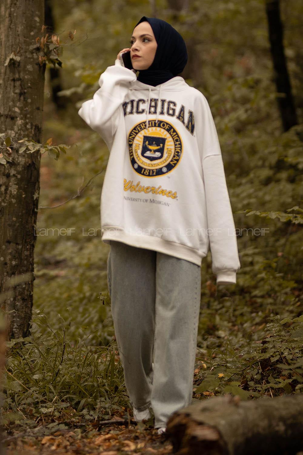 Modalamelif Kapüşon Detaylı Mıchıgan Baskılı Oversize Sweat Ekru