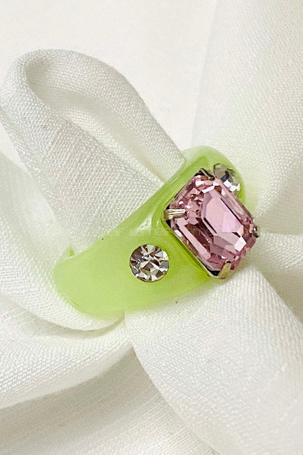 Modalamelif Neon Yeşili Akrilik Yüzük