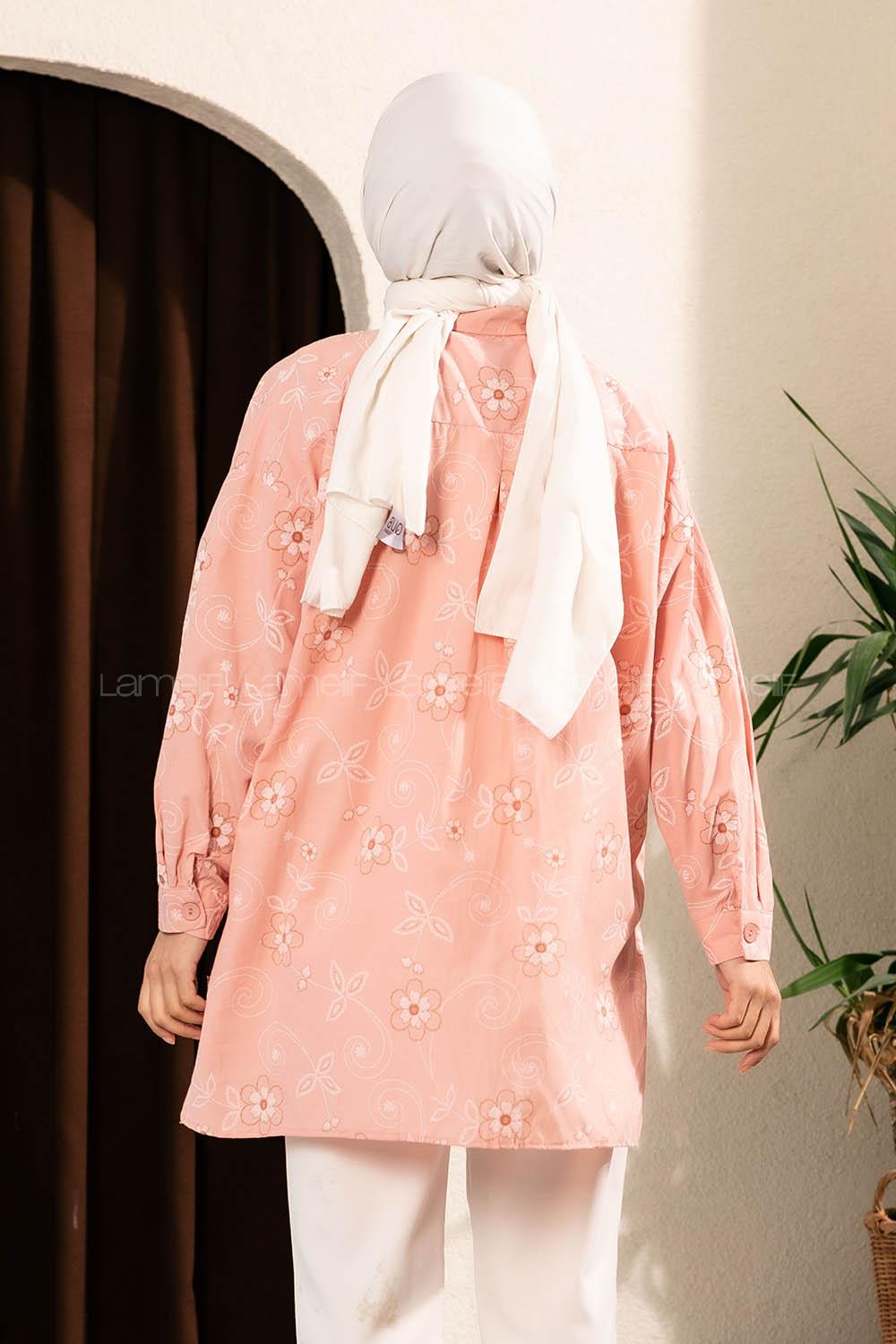 Modalamelif Önü Boydan Düğmeli Çiçek Desenli Yırtmaçlı Tunik Gömlek Pudra