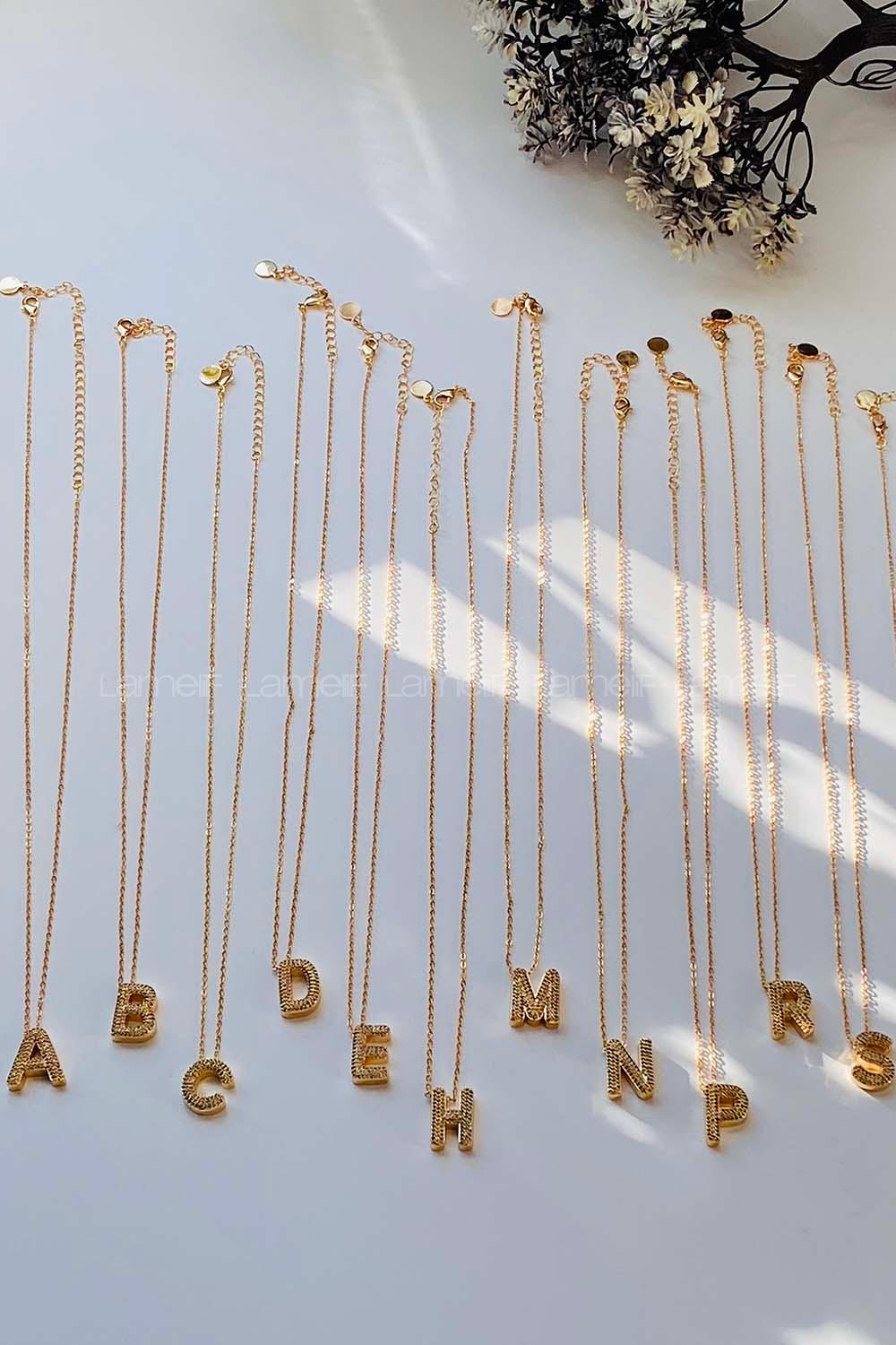 Modalamelif Tombul H Harfli Kolye