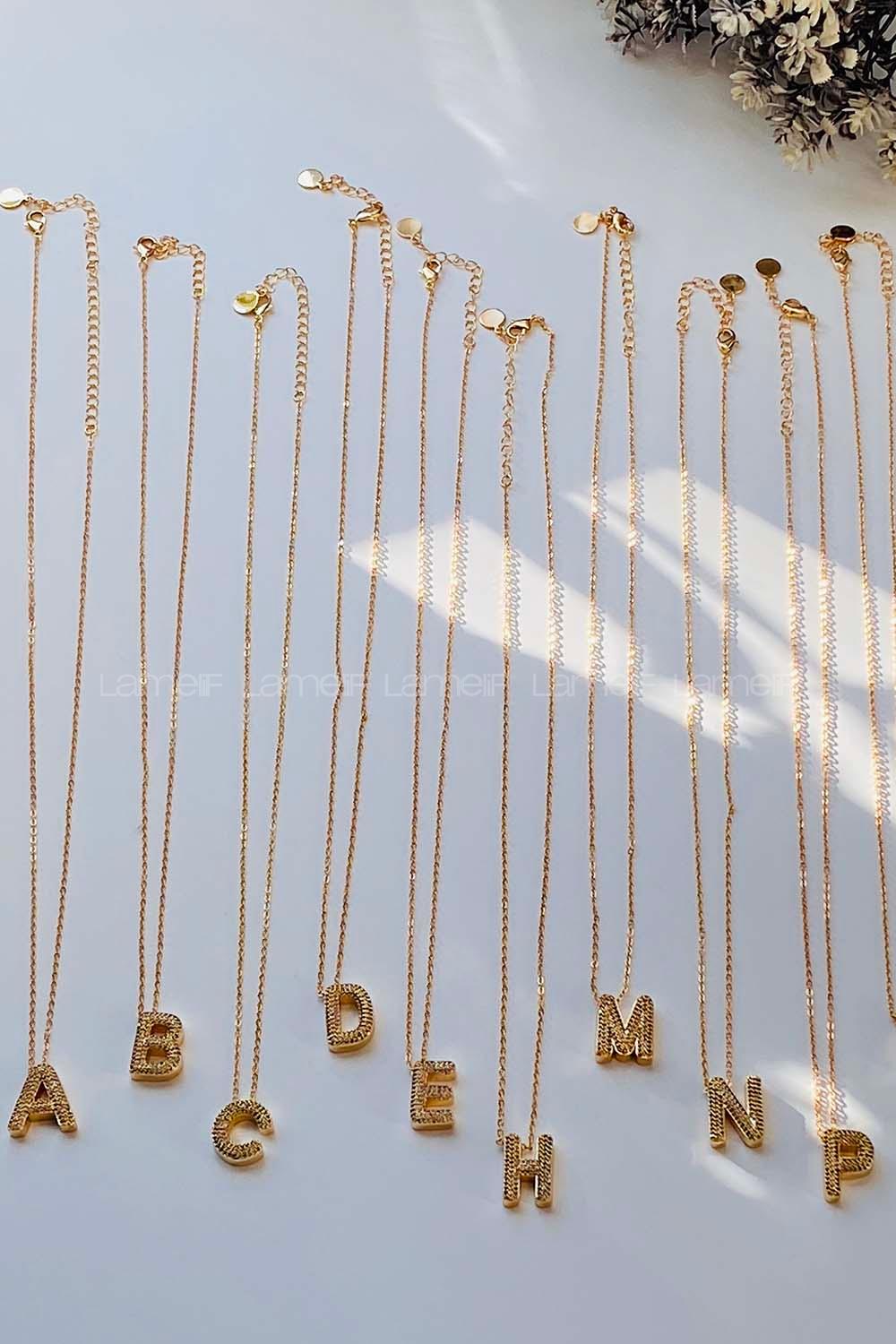 Modalamelif Tombul B Harfli Kolye