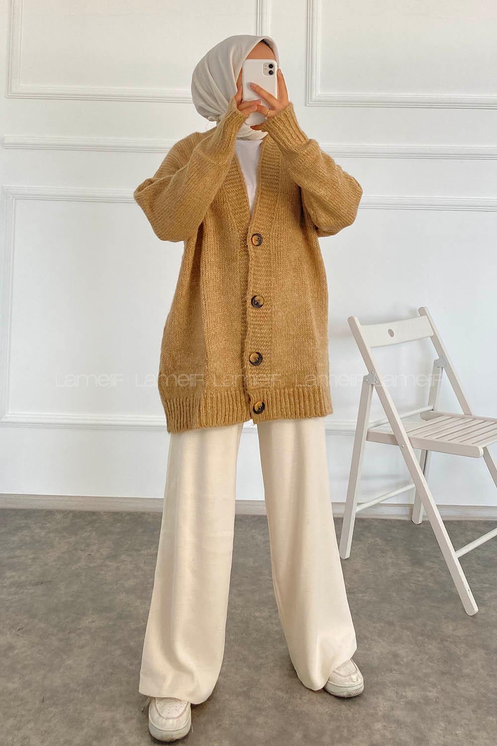 Modalamelif V Yaka Boydan Düğmeli Oversize Triko Hırka Camel