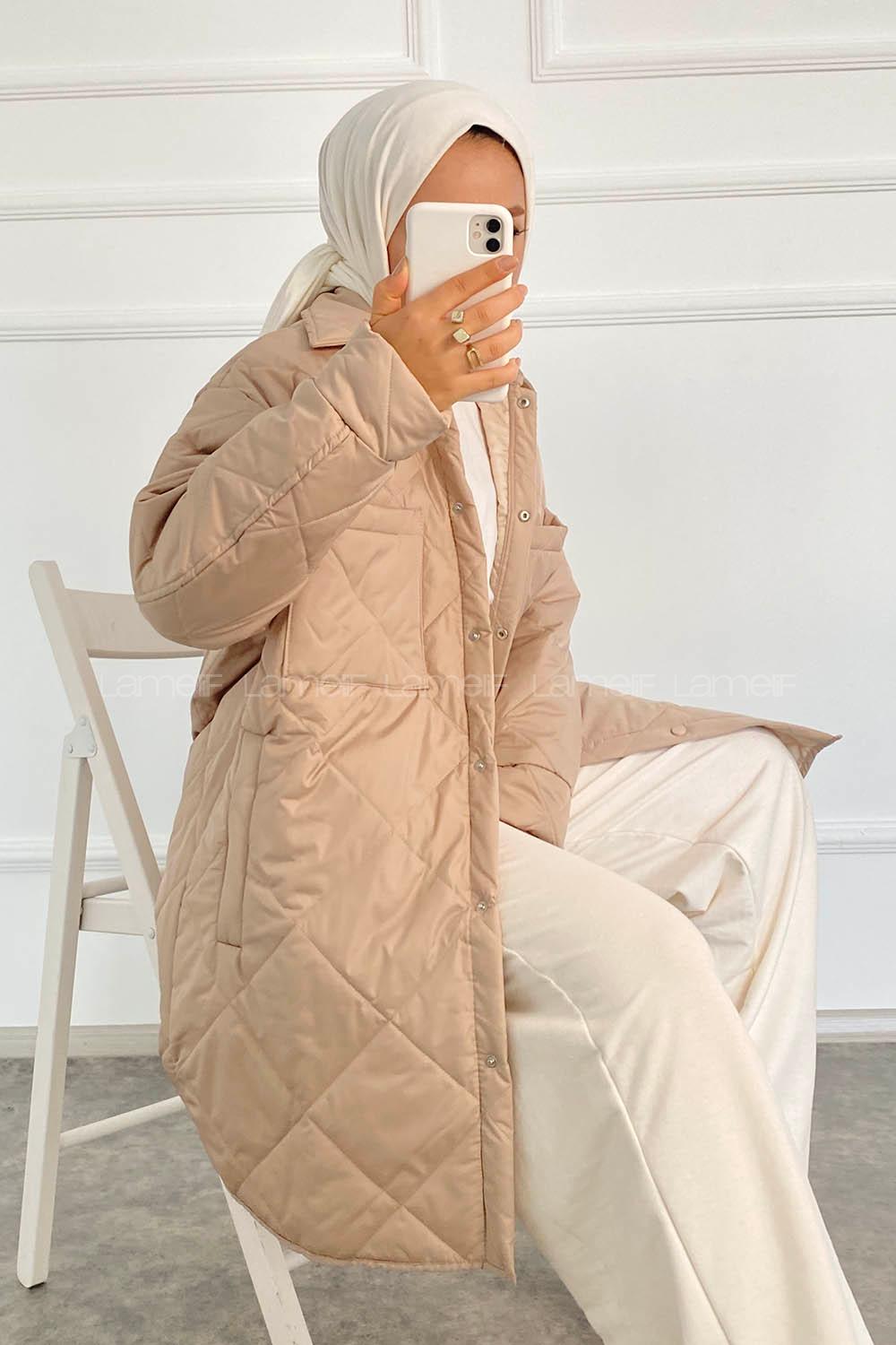 Modalamelif Önü Çıtçıt Düğmeli Çift Cepli Mont Bej