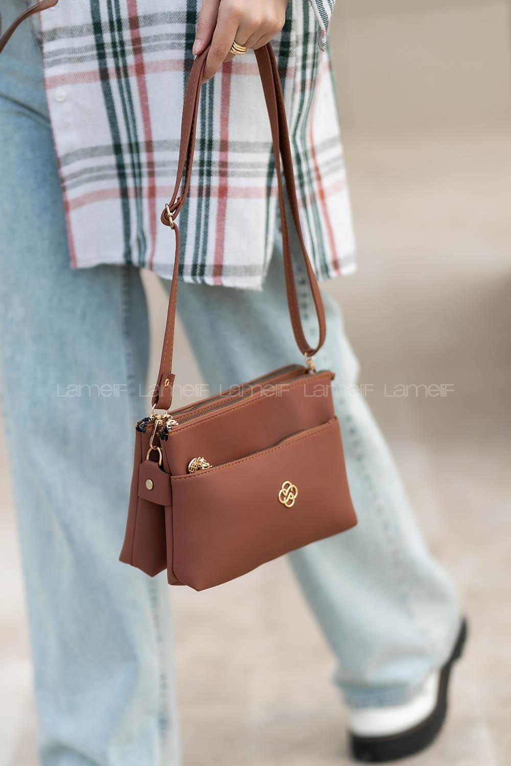 Tan Buckle Skin Hand Bag Bag