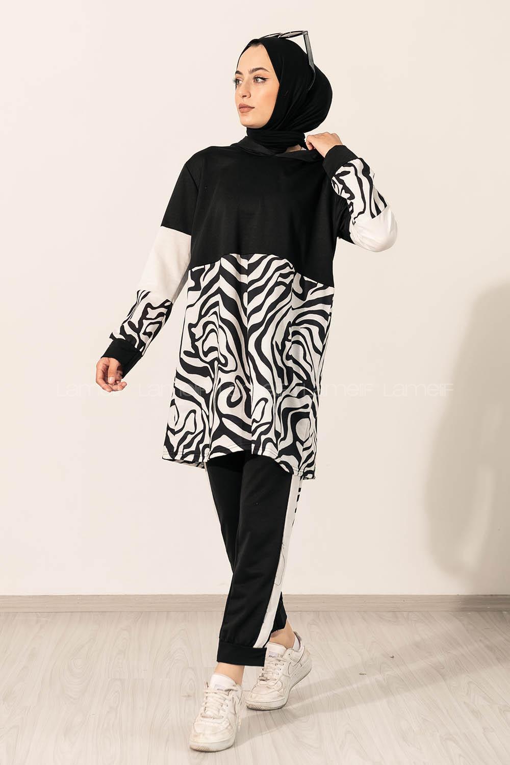 Modalamelif Kapüşonlu Kol Garnili Zebra Desen Takım Siyah-Beyaz