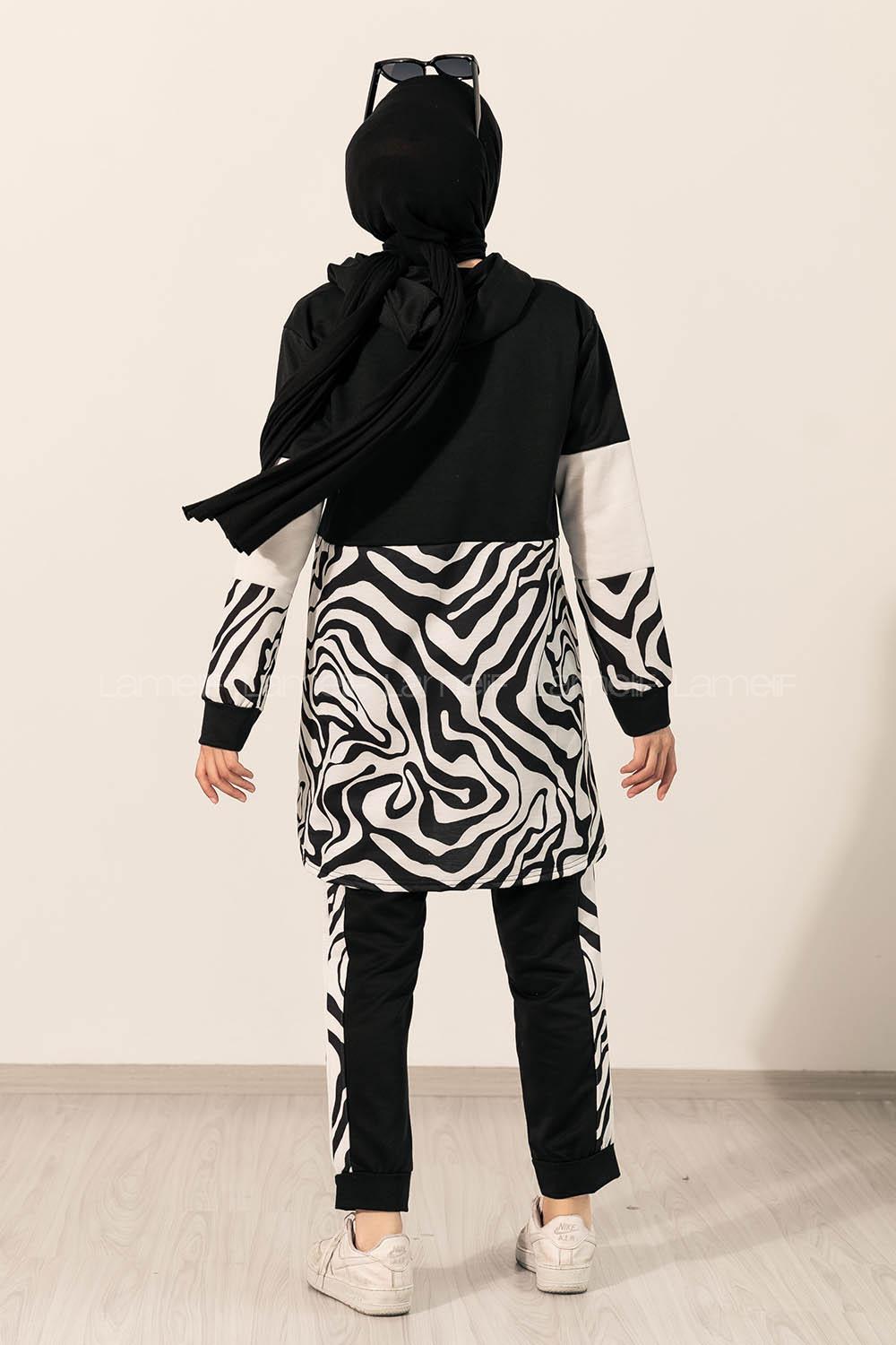 Modalamelif Kapüşonlu Kol Garnili Zebra Desen Takım Siyah-Beyaz