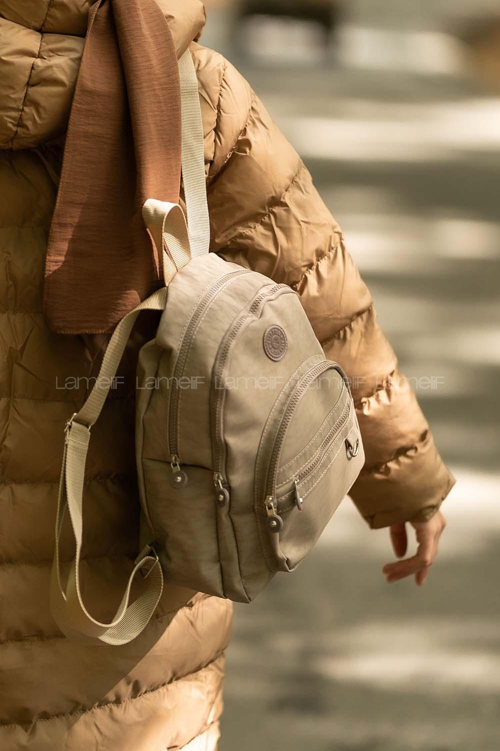 Lamelif Çok Bölmeli Kırınkıl Kumaş Sırt Çantası Vizon