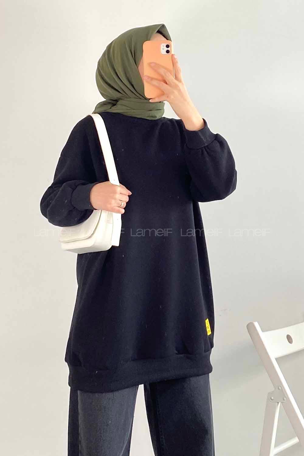 Modalamelif Bisiklet Yaka Salaş Arma Nakışlı Sweatshirt Siyah