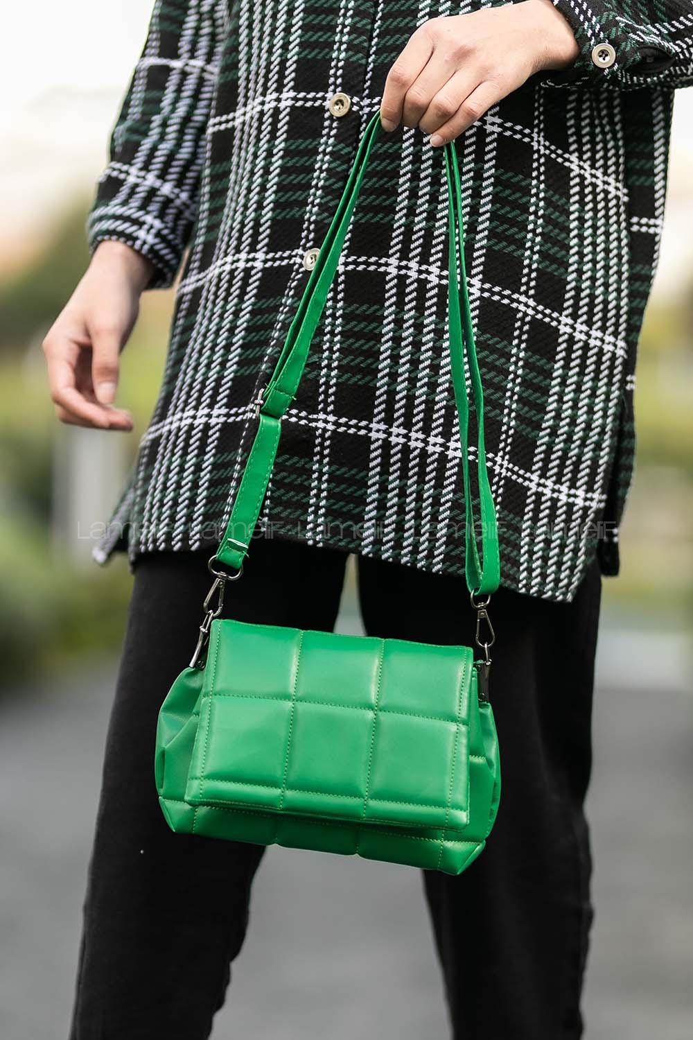 Green Buckle Skin Hand Bag Bag