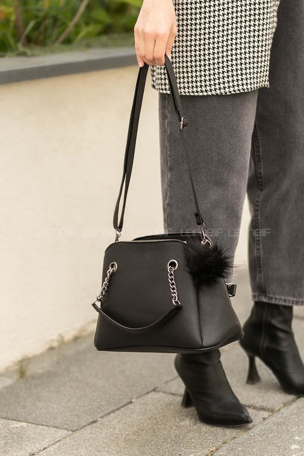 Modalamelif Ponpon Anahtarlıklı Çapraz Çanta Siyah