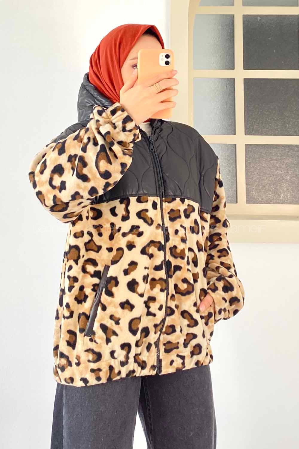 Modalamelif Kapşonlu Leopar Desenli Çift Cepli Mont Leopar