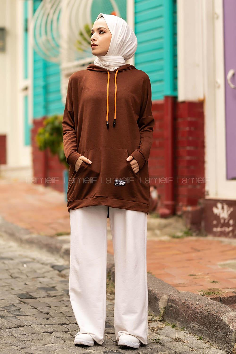 Modalamelif Kapüşon Detaylı Kanguru Cepli Arma Nakışlı Sweat Acıkahve