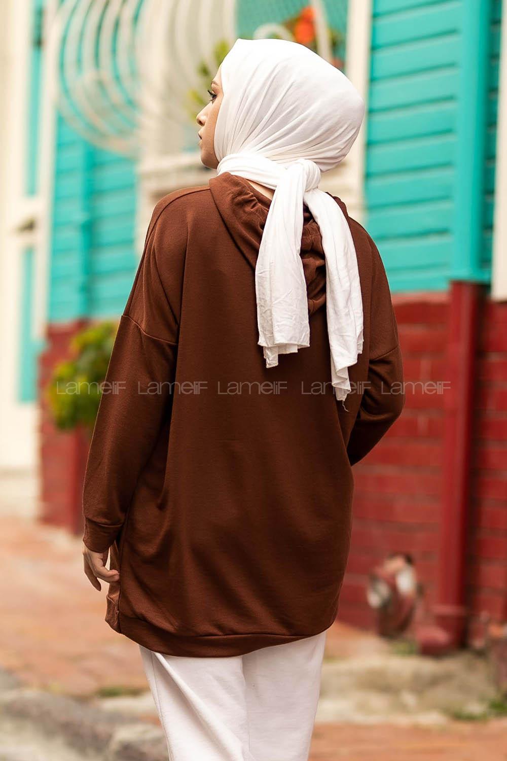 Modalamelif Kapüşon Detaylı Kanguru Cepli Arma Nakışlı Sweat Acıkahve