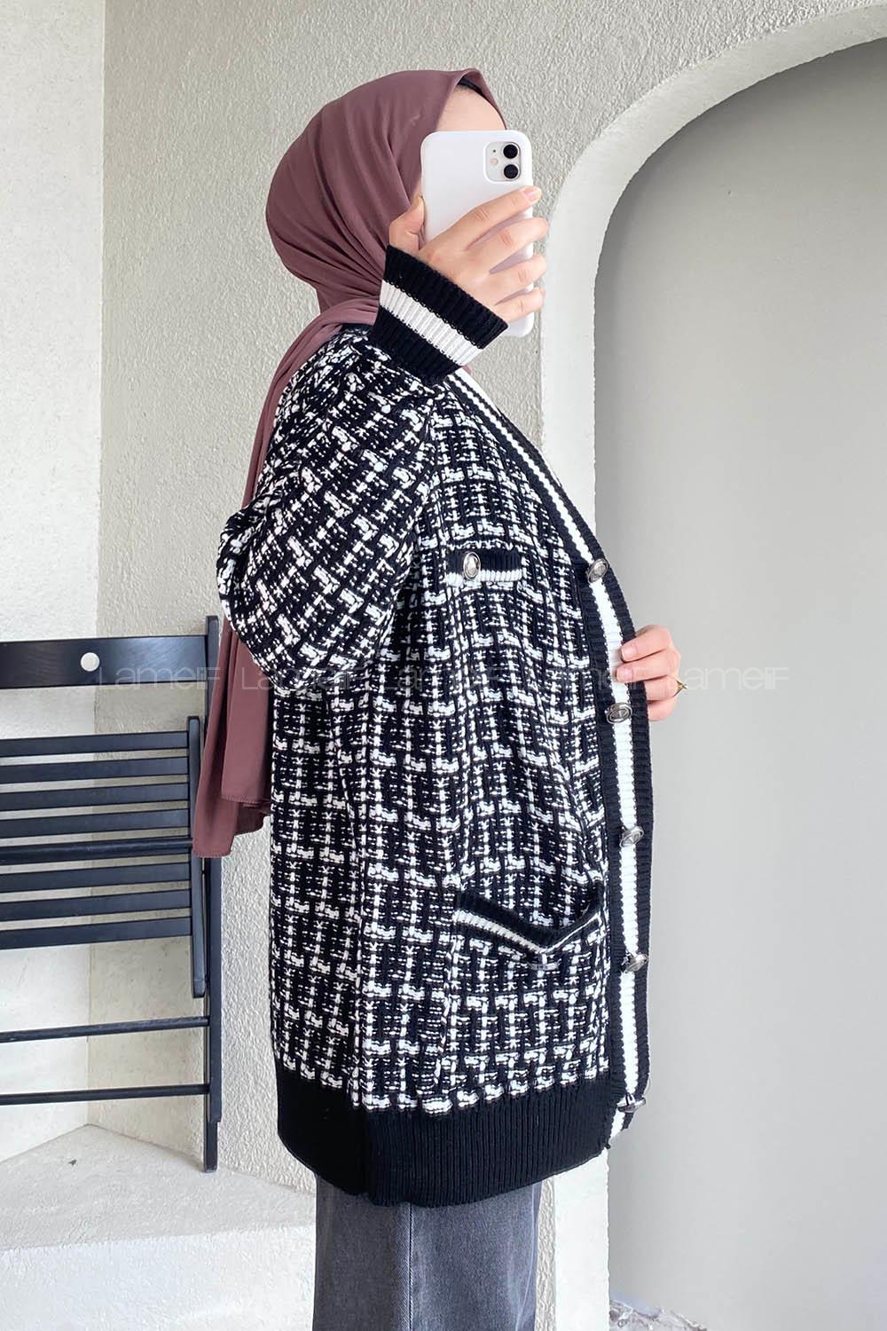 Modalamelif V Yaka Önü Düğmeli Taş  Detaylı Triko Hırka Siyah