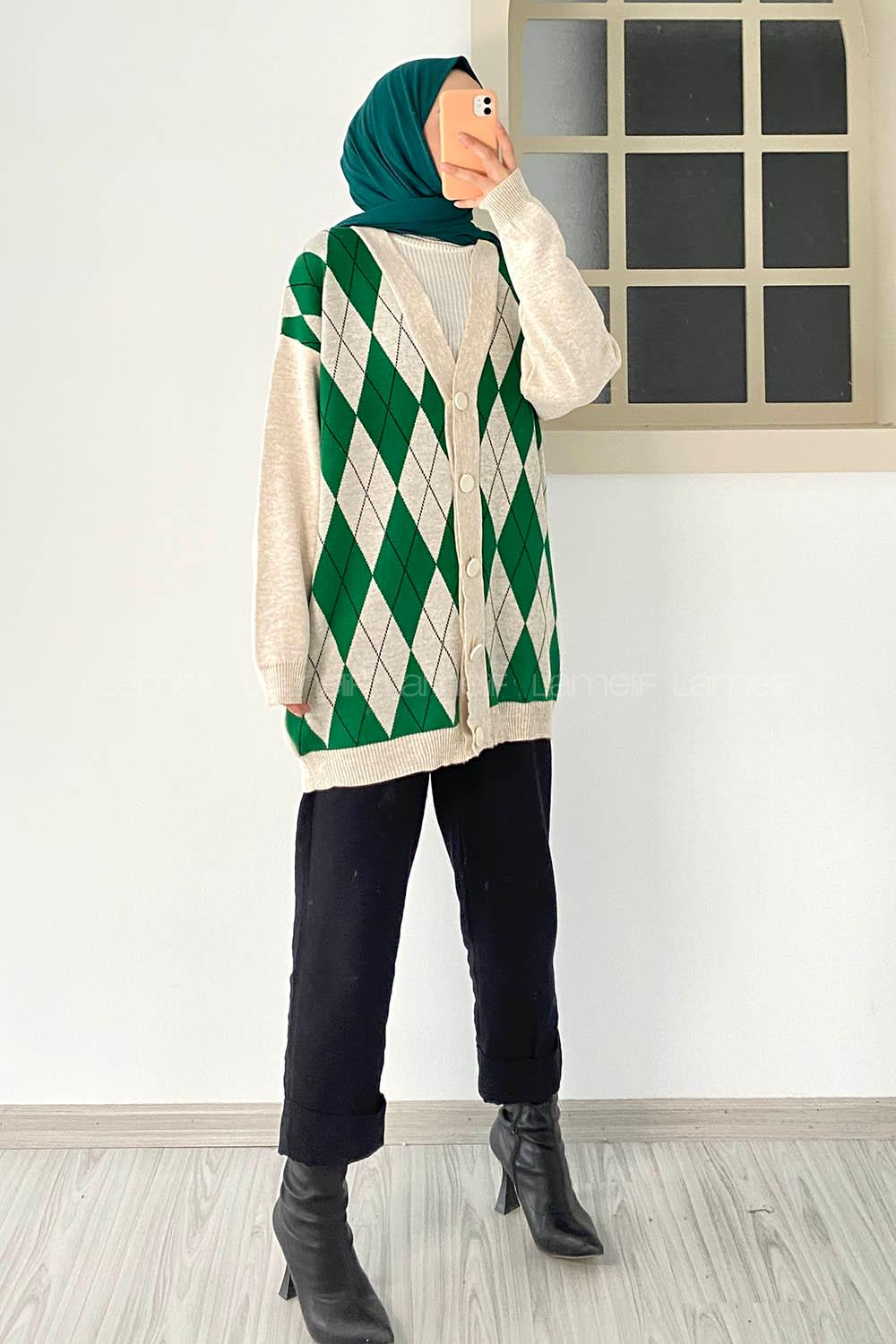 Modalamelif V Yaka Önü Düğme Detaylı Baklava Desenli Triko Hırka Taş-Yeşil