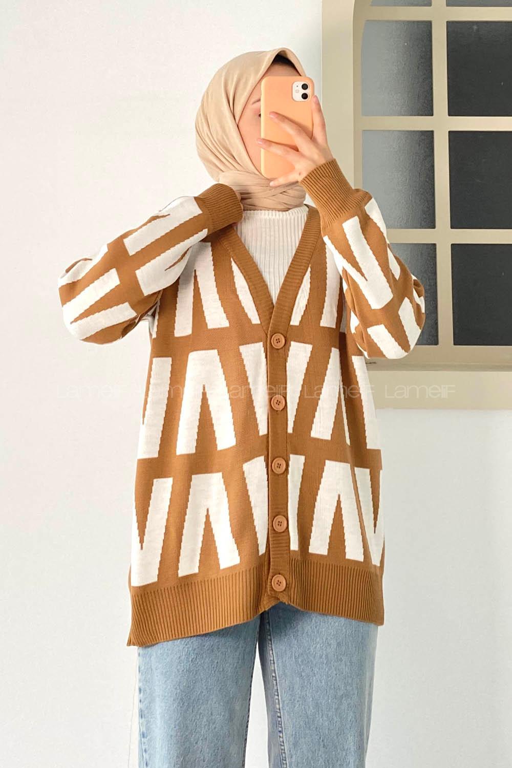 Modalamelif V Yaka Önü Düğmeli Desenli Triko Hırka Camel