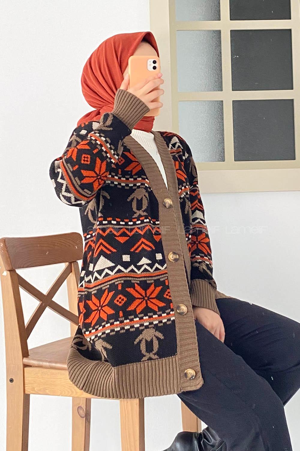 Modalamelif V Yaka Önü Düğmeli Etnik Desen Triko Hırka Siyah-Kahverengi