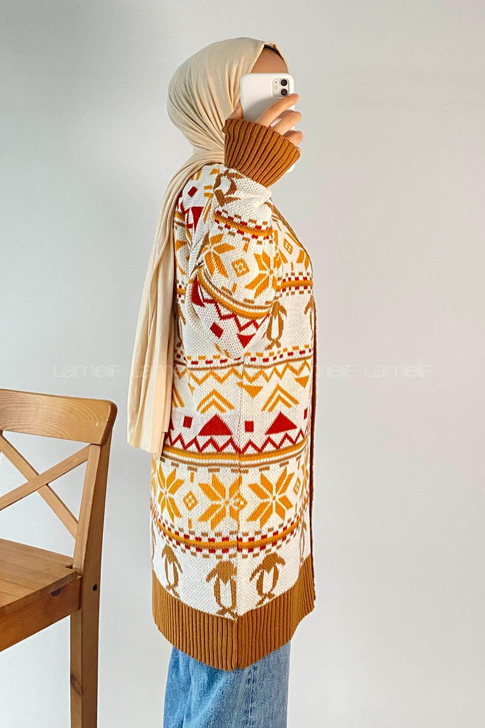 Modalamelif V Yaka Önü Düğmeli Etnik Desen Triko Hırka Sütlükahve
