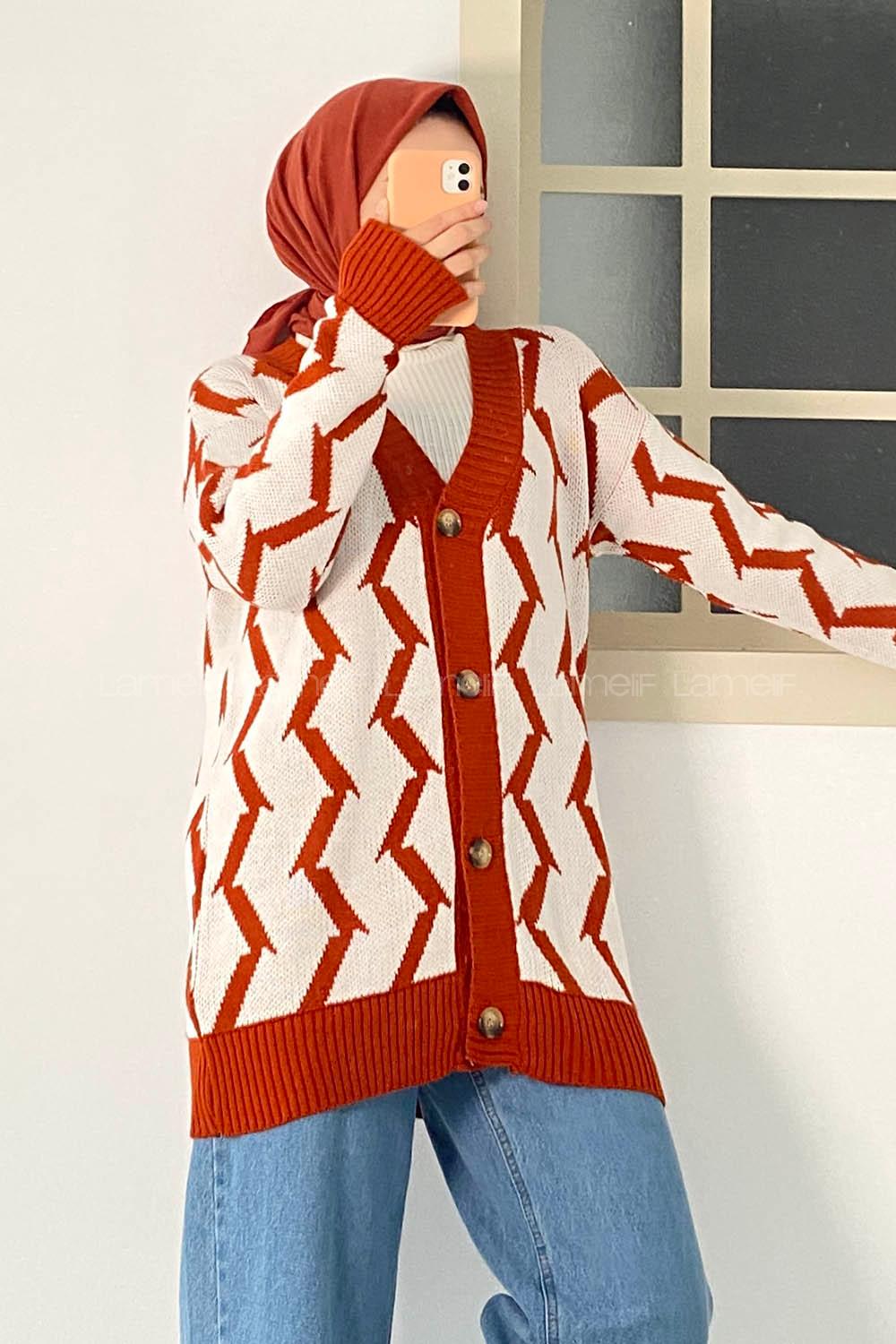 Modalamelif V Yaka Önü Düğmeli Etnik Desen Triko Hırka Taba