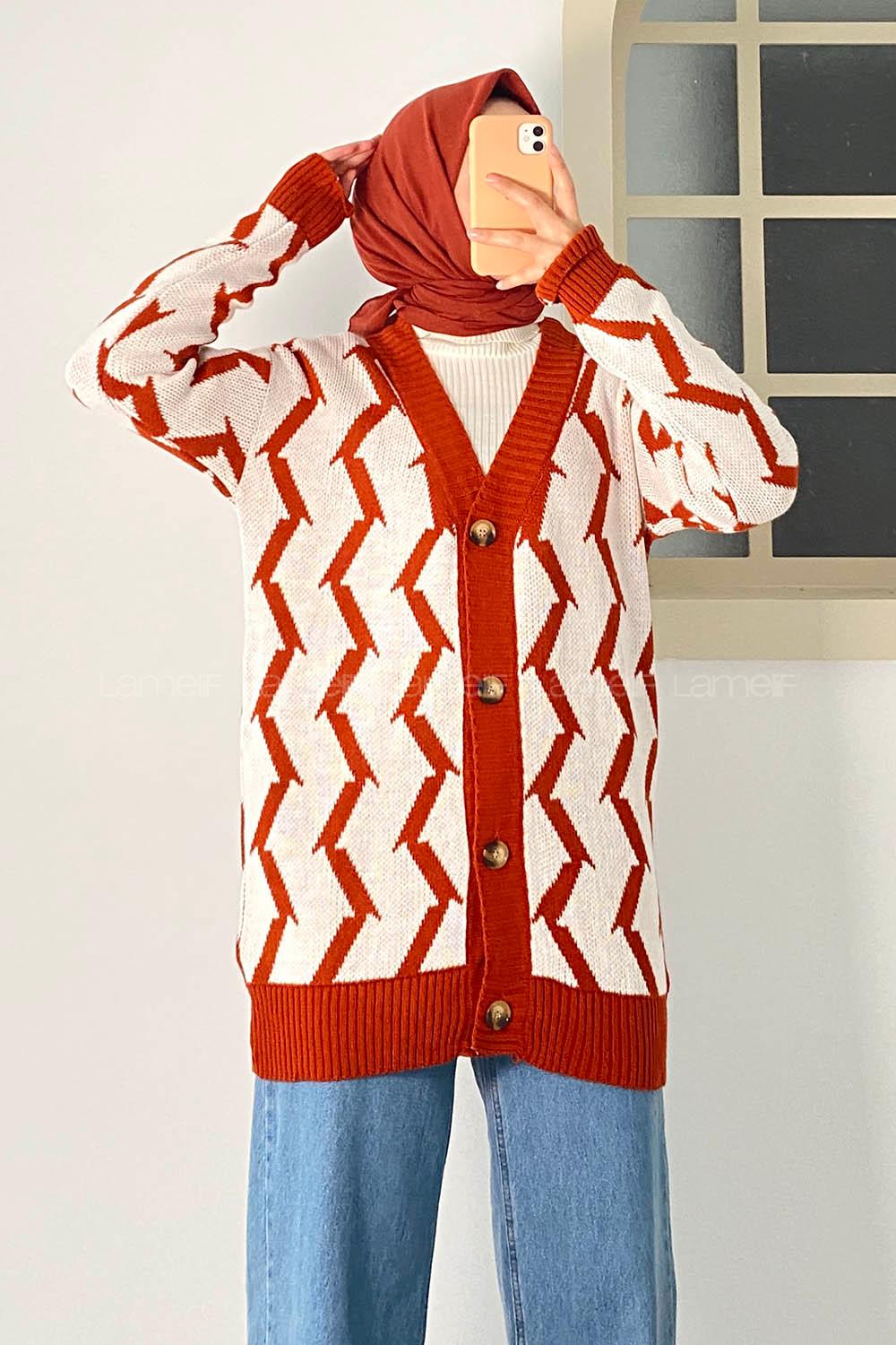 Modalamelif V Yaka Önü Düğmeli Etnik Desen Triko Hırka Taba