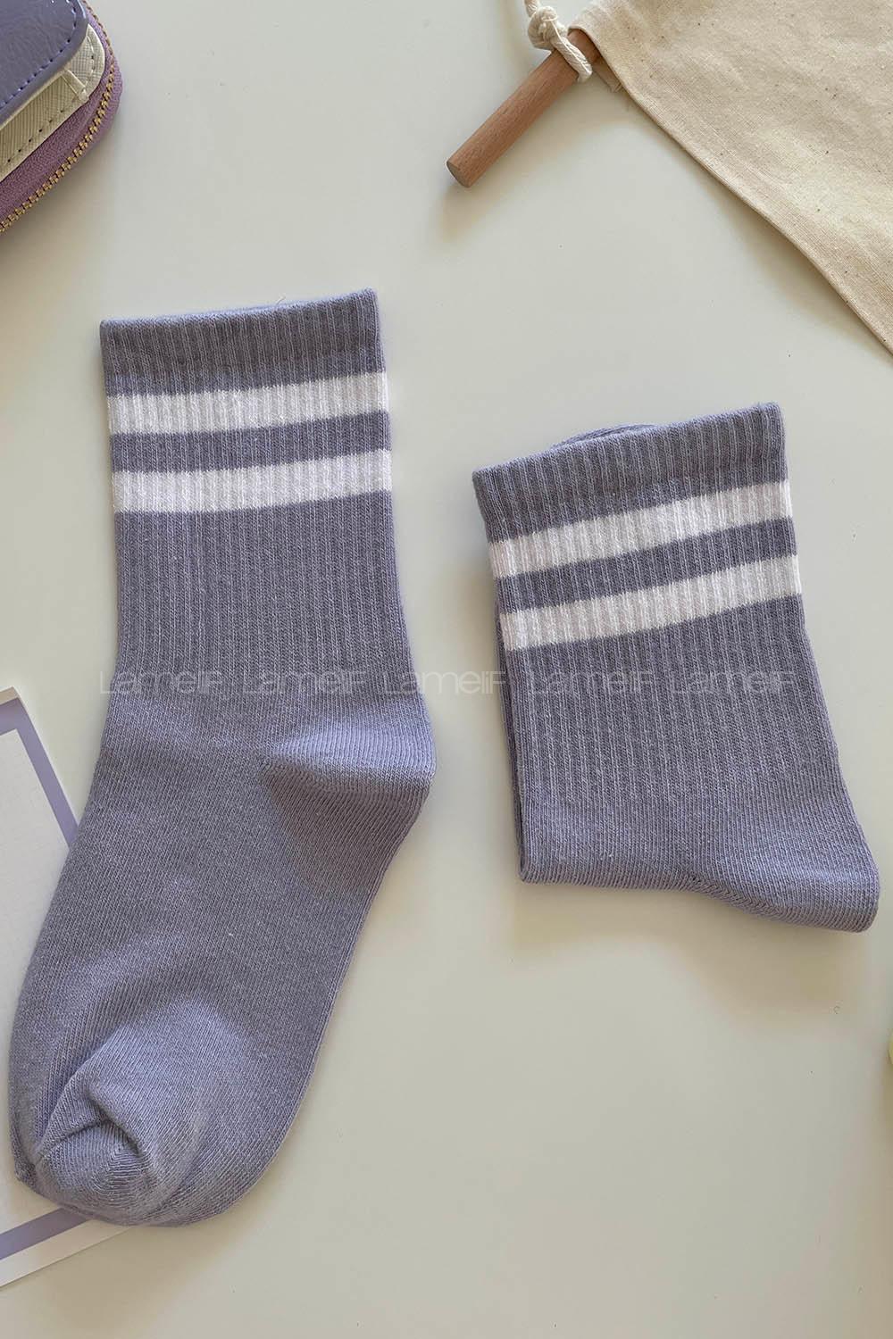 Modalamelif Eflatun Beyaz Çizgili Soket Çorap