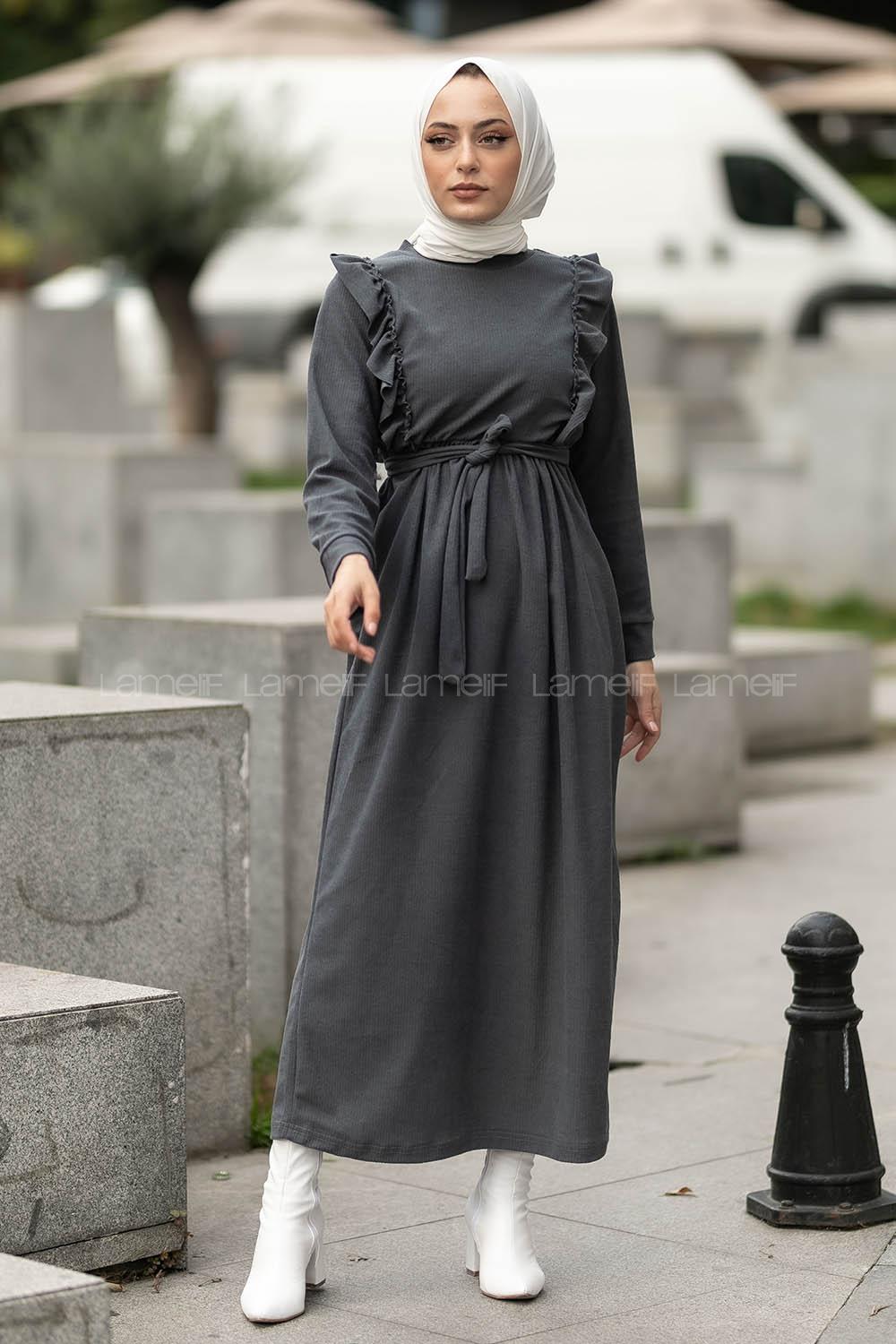 Modalamelif Fitilli Omuz Fırfır Detaylı Büzgü Detaylı Kuşaklı Elbise Füme