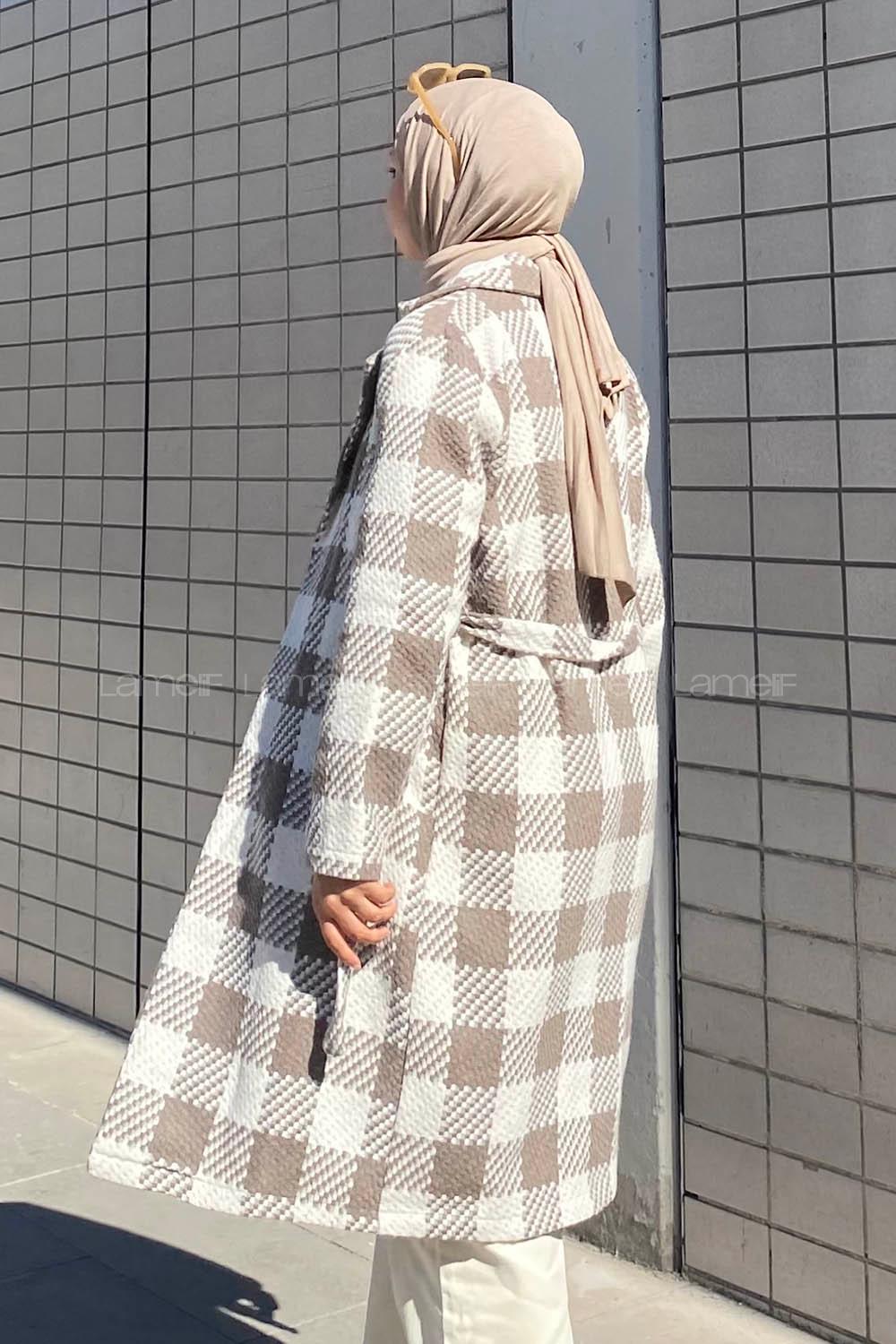 Modalamelif Kuşak Bağlama Detaylı Çift Cepli Kaban Bej