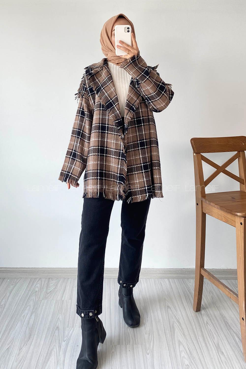 Modalamelif Ekose Desen Püsküllü Hırka Sütlü Kahve - Siyah