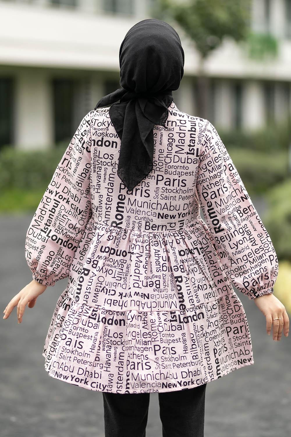 Modalamelif Önü Boydan Düğmeli Yazı Baskılı Fırfırlı Tunik Pudra