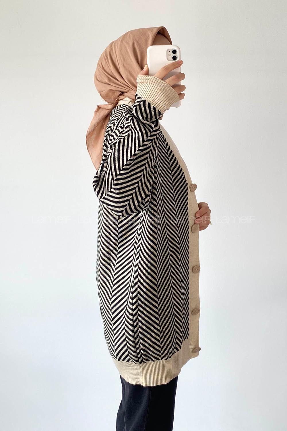 Modalamelif V Yaka Önü Düğmeli Şerit Desenli Hırka Sütlükahve