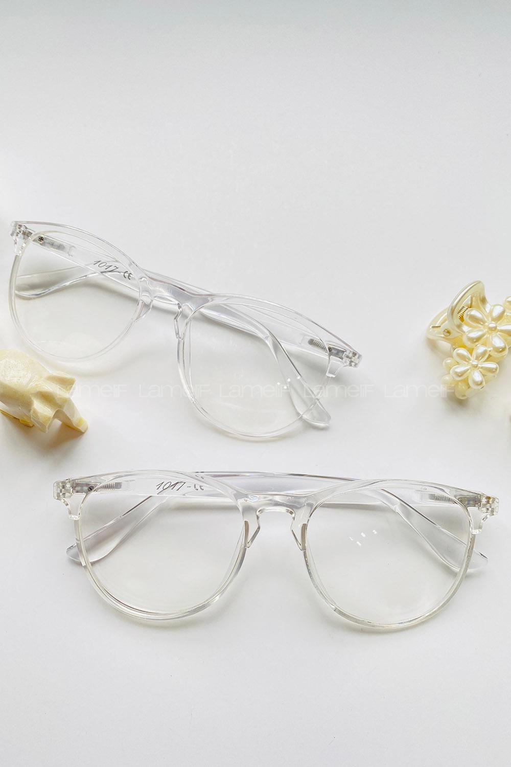 a Şeffaf Güneş Gözlüğü