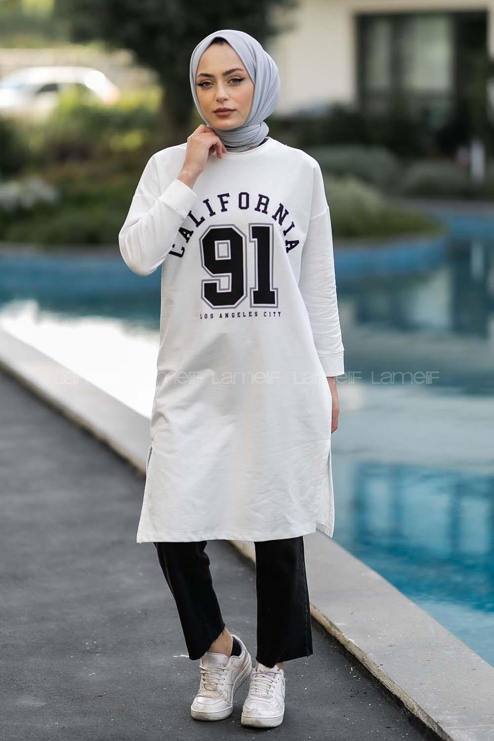 Modalamelif Bisiklet Yaka California Yazı Baskılı Yırtmaçlı Tunik Beyaz