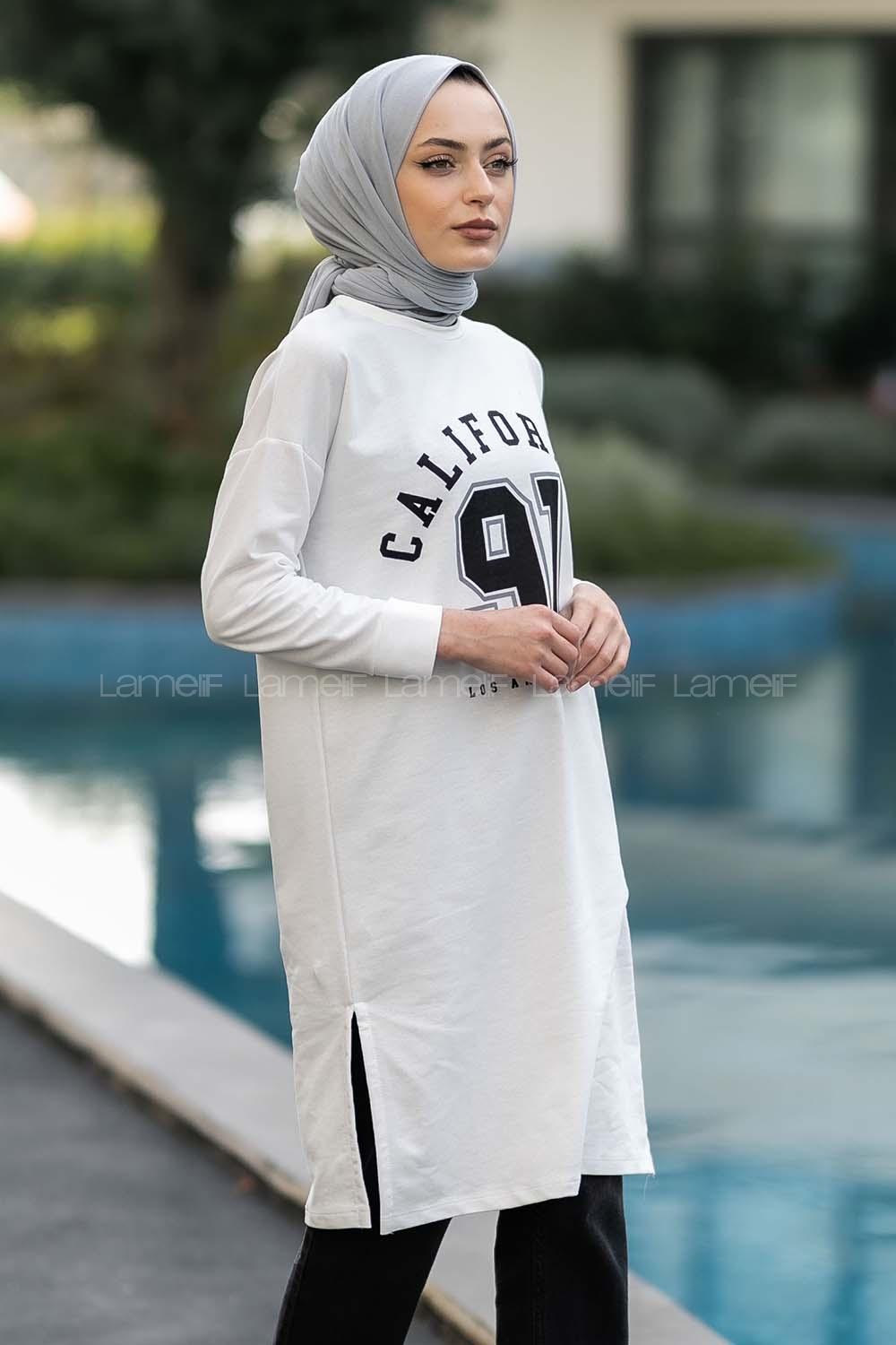 Modalamelif Bisiklet Yaka California Yazı Baskılı Yırtmaçlı Tunik Beyaz