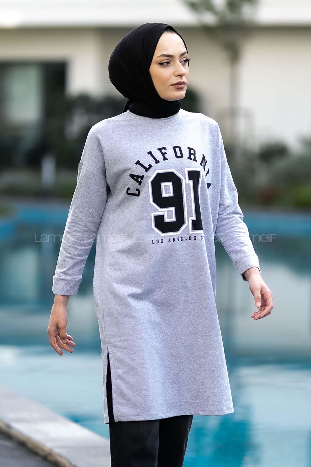 Modalamelif Bisiklet Yaka California Yazı Baskılı Yırtmaçlı Tunik Gri