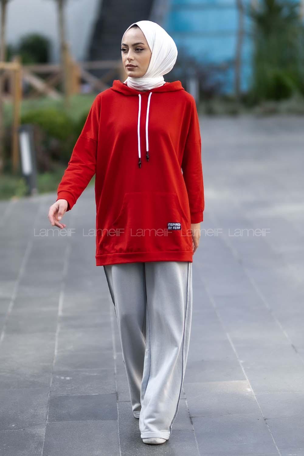 Modalamelif Kapüşon Detaylı Kanguru Cepli Arma Nakışlı Sweat Kırmızı