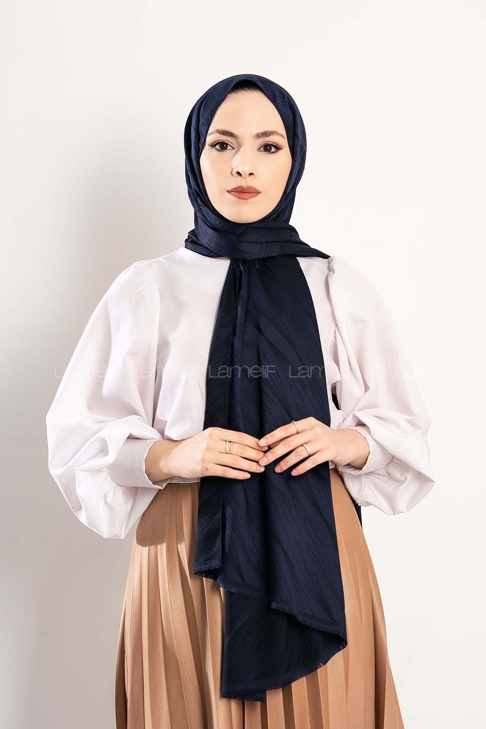 el desenli  İpeksi Jakarlı Şal Lacivert