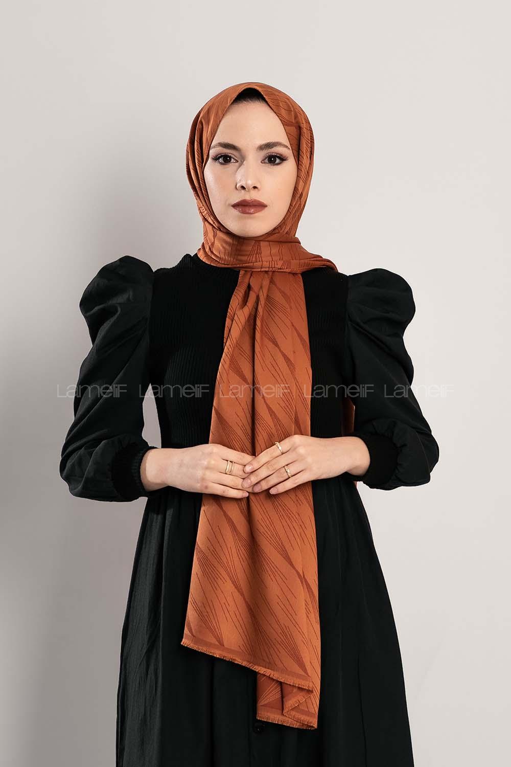 Modalamelif Çizgisel desenli  İpeksi Jakarlı Şal Tarçın