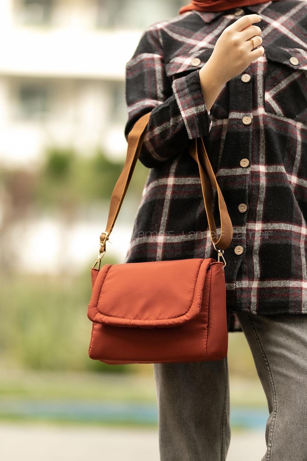 Modalamelif Paraşüt Kumaş Kapak Kilitli Çanta Kiremit