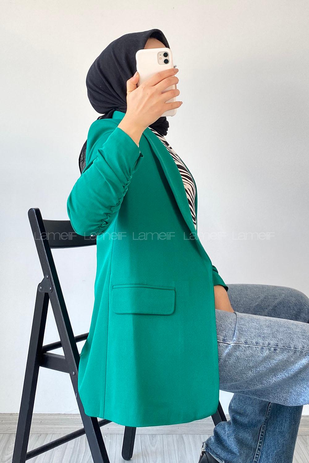 Modalamelif Kolu Büzgü Detaylı Blazer Ceket Zümrüt Yeşili