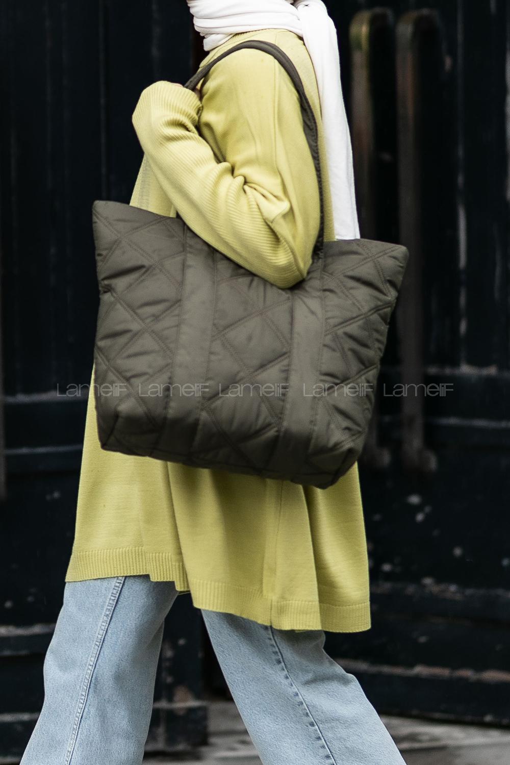 Lamelif Puf Kumaş Kapitone Desenli Çanta Haki Yeşil