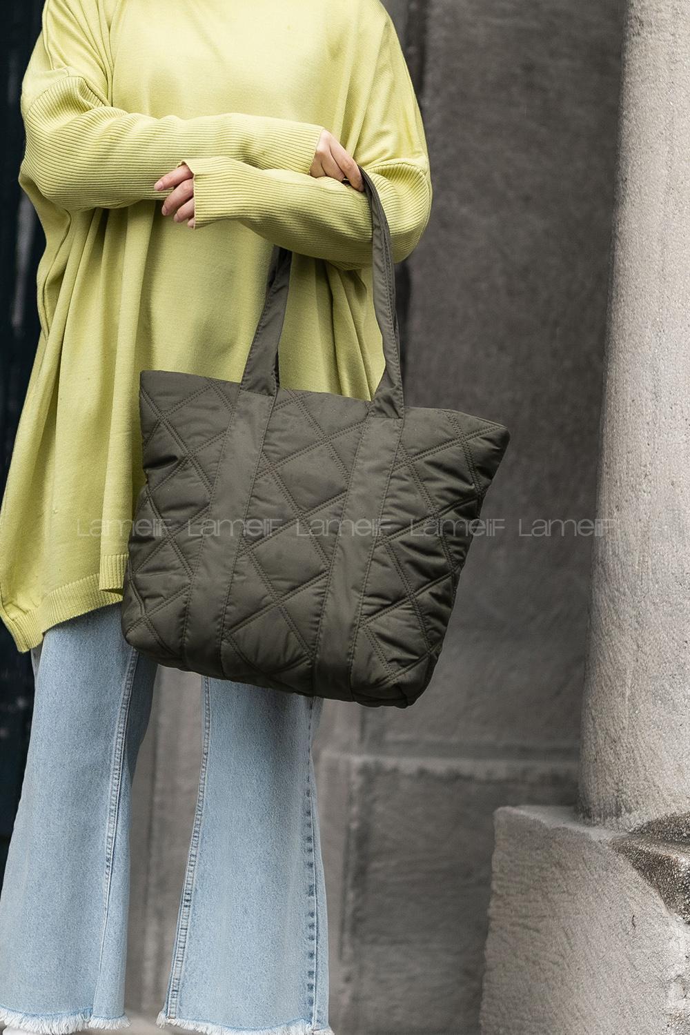 Lamelif Puf Kumaş Kapitone Desenli Çanta Haki Yeşil